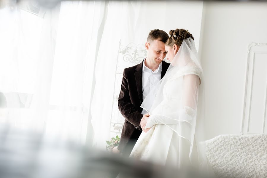 結婚式の写真家Dimitriy Romanov (vishneviy)。2015 10月25日の写真