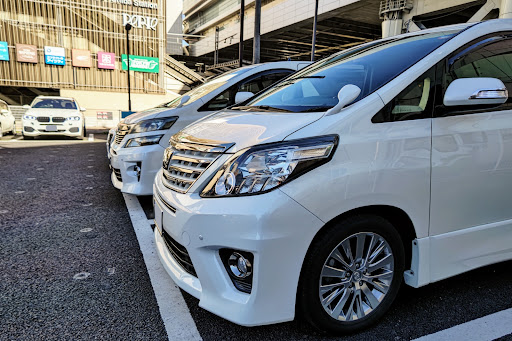 アルファード Anhwのヴェルファイア コラボ ヴァレンティ エンブレム 純正流用ホイールに関するカスタム メンテナンスの投稿画像 車 のカスタム情報はcartune