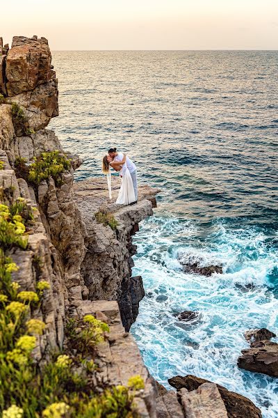 Wedding photographer Maksim Prikhodnyuk (photomaxcrete). Photo of 9 November 2020