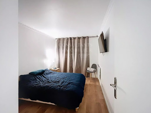 Apartment 5