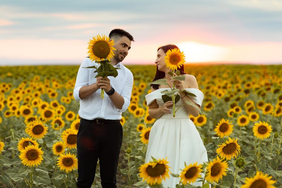 Fotografo di matrimoni Madalina Laura (madalinalaura). Foto del 23 febbraio 2023