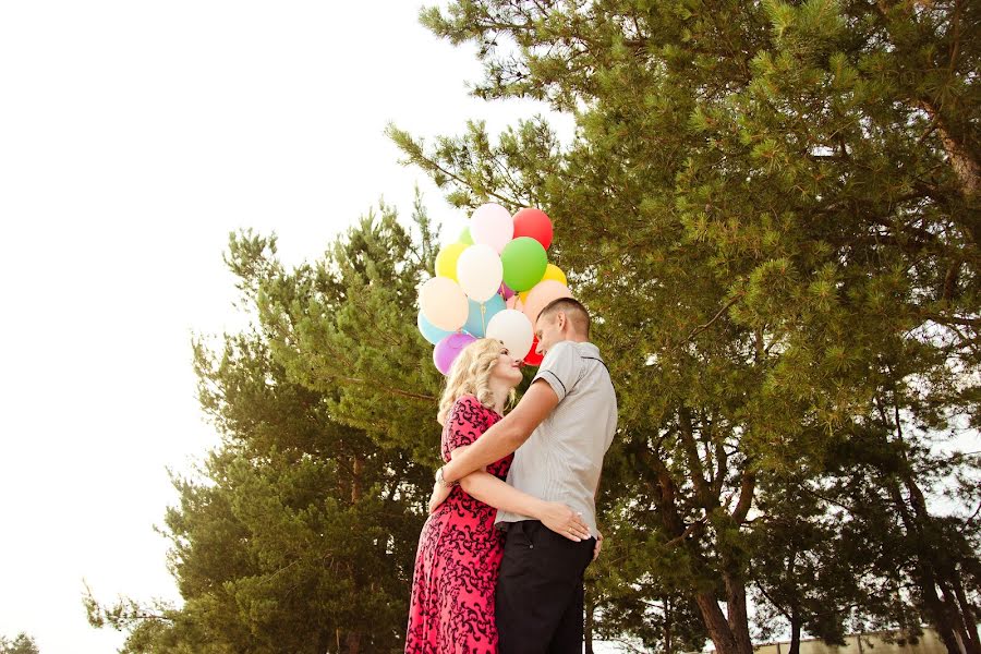 Wedding photographer Alena Nesterova (nesterova). Photo of 27 June 2015