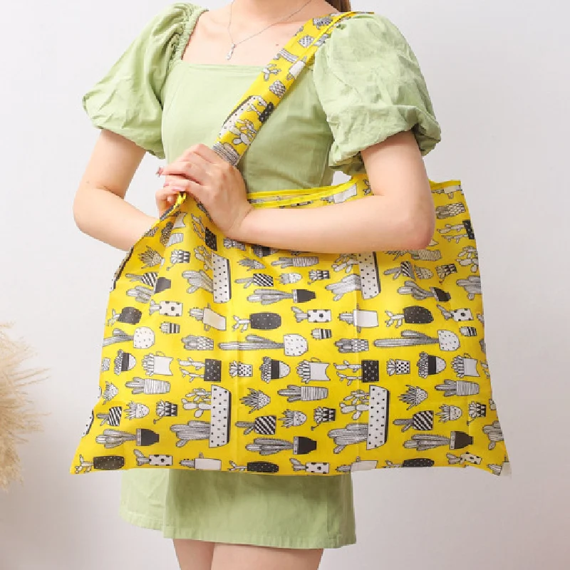 Sac cadeau pliable et portable pour courses au supermarché, réutilisable, pratique et facile à transporter vos achats.