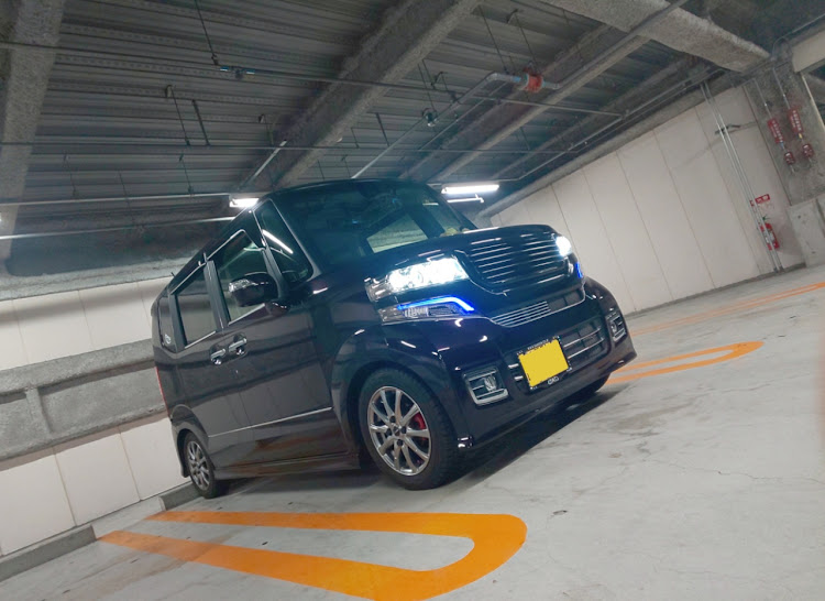 Nボックスカスタムの医療従事者にエールを・ホイール交換・つながりに感謝・鬼滅の刃コンプリート？・変態棒の活躍に乞うご期待( *´艸｀)に関するカスタム事例の投稿画像2枚目