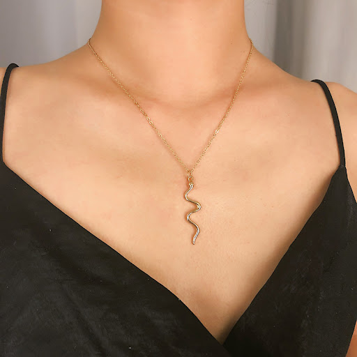 Title 8, Individual serpentine curved line geometric nec...