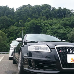 RS6 セダン