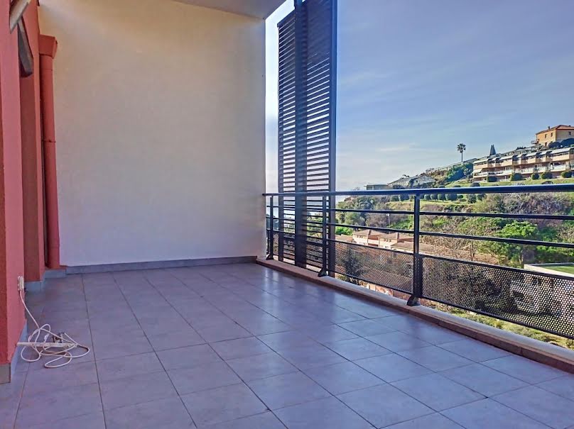 Vente appartement 3 pièces 66 m² à Saint-Laurent-du-Var (06700), 420 000 €