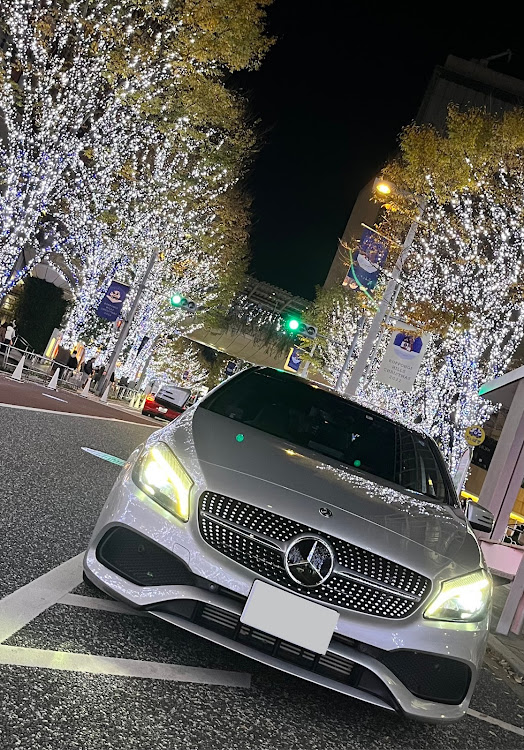 Aクラス ハッチバックの車高調整・今年もあとわずかに関するカスタム事例の投稿画像1枚目
