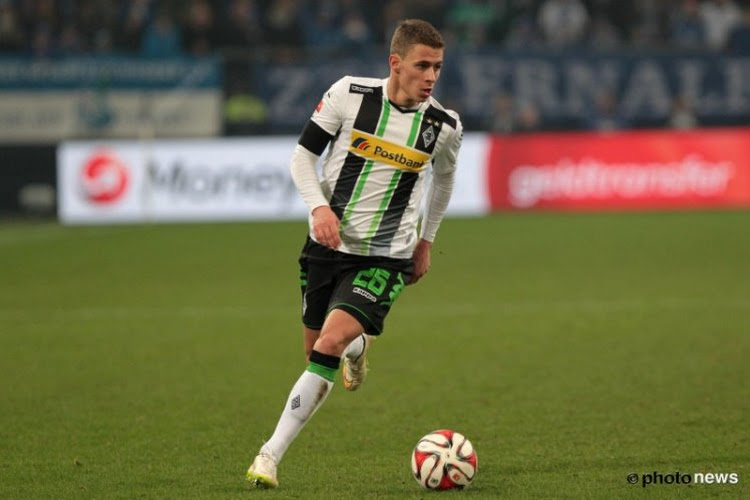 Scorende Thorgan Hazard en co stellen na rust orde op zaken en bekeren verder