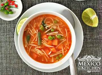 Mexican Noodle Soup | Sopa de Fideos