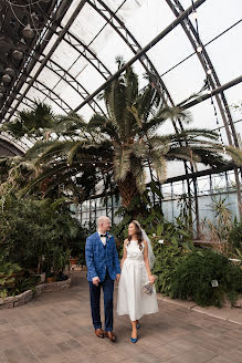 Wedding photographer Tatyana Okhtina (ohtina). Photo of 1 December 2021