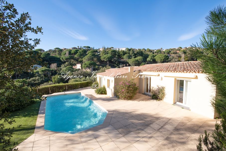 Vente villa 5 pièces 138 m² à Sainte-Maxime (83120), 1 355 000 €