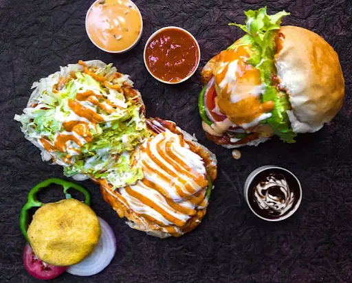 Jantar Mantar Vada Pav