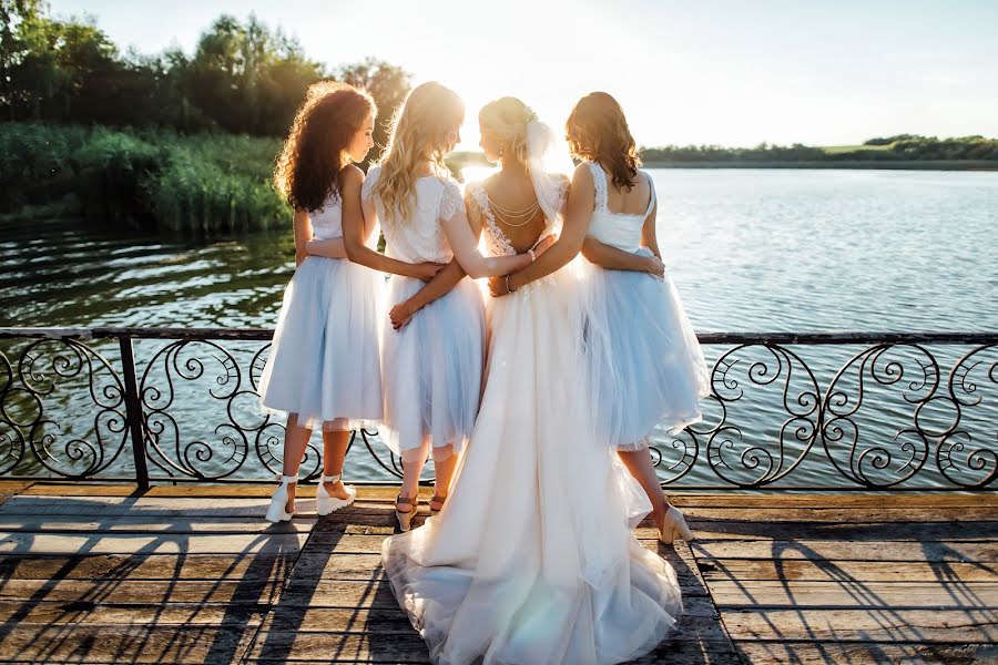 Bröllopsfotograf Yuliya Platonova (juliaplatonova). Foto av 27 maj 2019