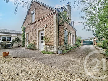 maison à La Ferté-Saint-Aubin (45)