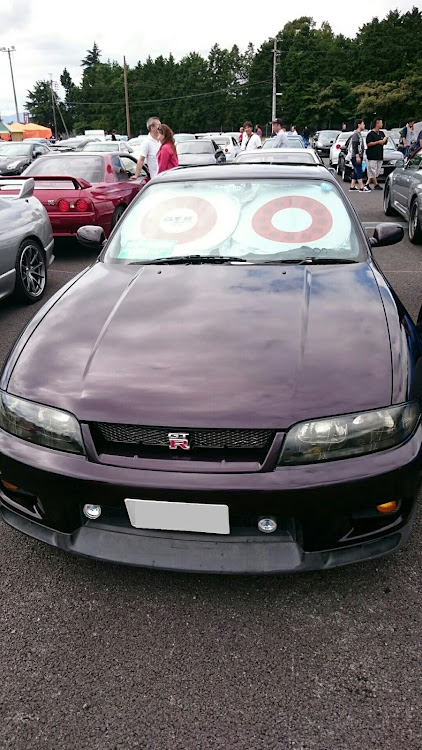 スカイライン GT-RのGTR・BCNR33・R'sミーティングに関するカスタム事例の投稿画像1枚目