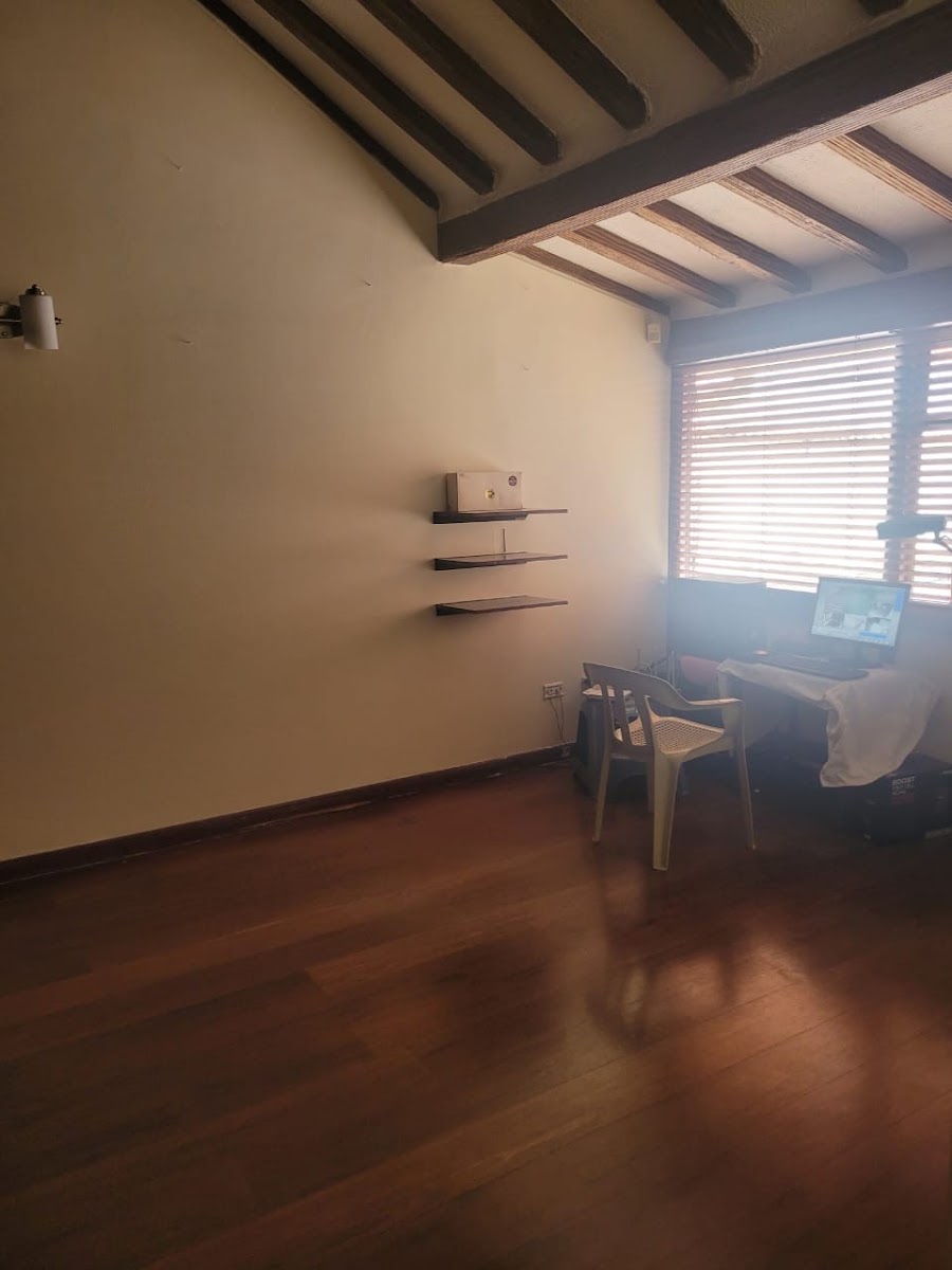 Casa En Venta - La Calleja, Bogota