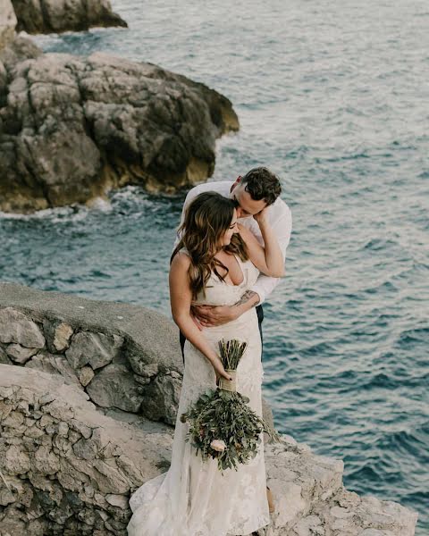 Fotografo di matrimoni Zoe Morley (zoemorley). Foto del 11 febbraio 2019