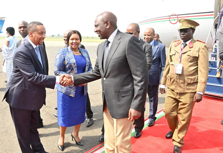 President William Ruto arrives in Burundi for the 20th extraordinary summit of EAC heads of states on February 4, 2023.