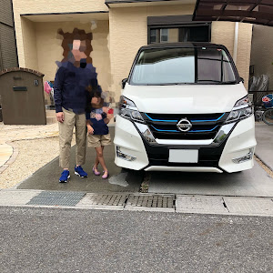 セレナ C27型