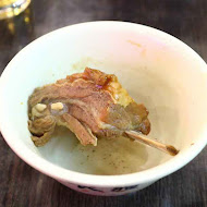 長疆炭燒羊肉爐(桃園三民店)