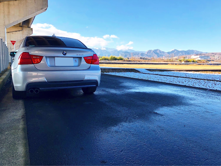 3シリーズ セダンのE90・3シリーズ セダン・路面凍結に注意・今日から連休！に関するカスタム事例の投稿画像2枚目