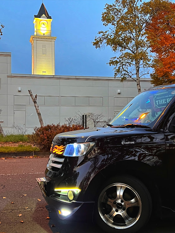 bBの愛車に感謝の気持ちを🙏☺️🚘・紅葉と愛車🚗🌿🍂🍁・今夜のおかずはこれ・紅葉と愛車ビー君🍁🚘📸💗・アウトレットモール Reraに関するカスタム事例の投稿画像6枚目