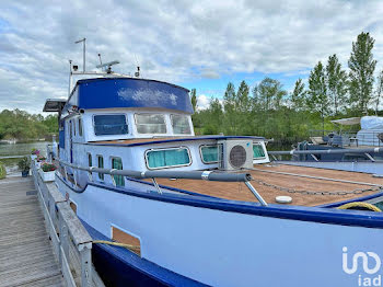 péniche à Verneuil-sur-Seine (78)