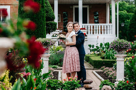 Wedding photographer Anna Gracheva (annye). Photo of 27 August 2019