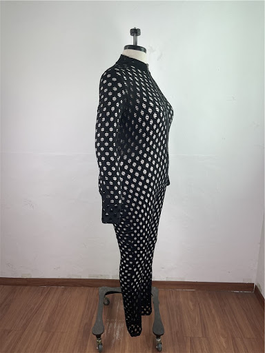 Title 5, Plus size womens clothing for curvy women. Fin...