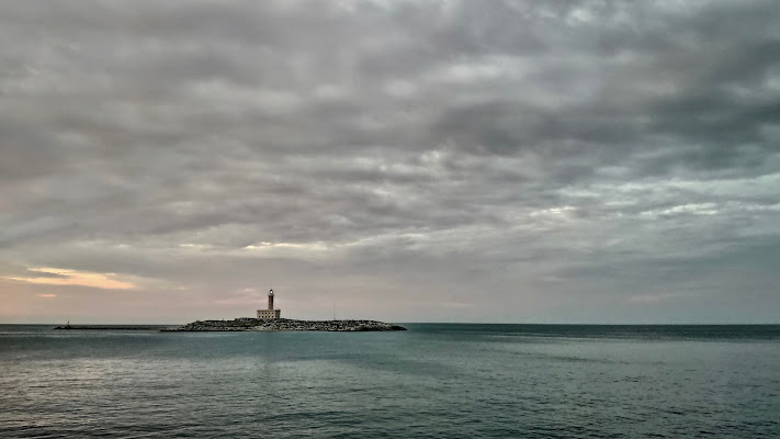 La mia casa era sul porto I miei sogni in riva al mare di giuseppedangelo