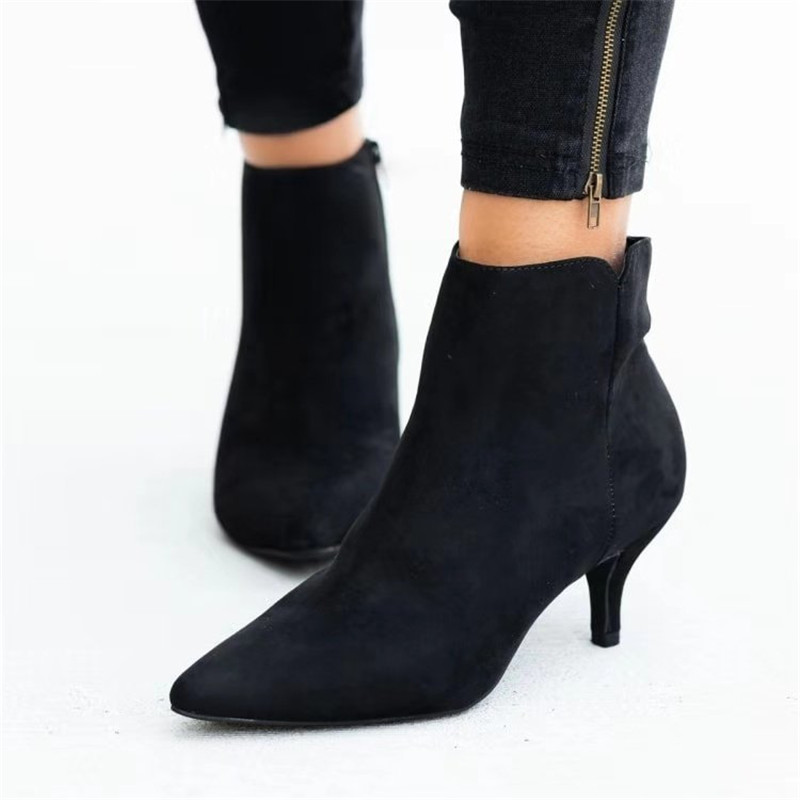 ladies kitten heel boots
