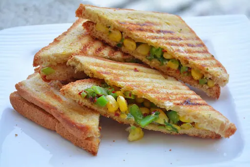 Cheesy Corn Grilled Sandwich (2 Pcs)