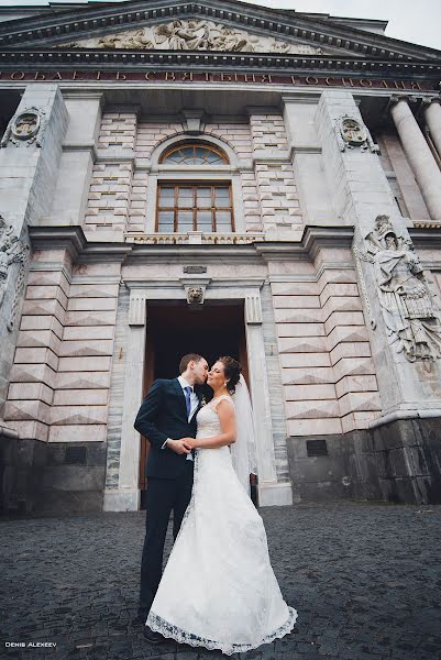 Fotografo di matrimoni Denis Alekseev (denchik). Foto del 9 agosto 2015