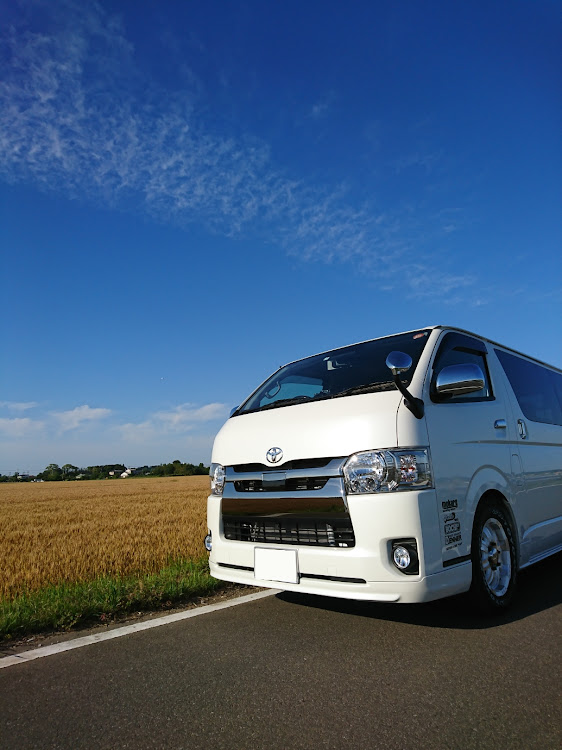 ハイエースバンのドライブ・洗車・金麦パワー・田舎の田園風景に関するカスタム事例の投稿画像1枚目