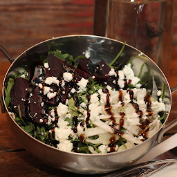 Beet & Goat Cheese Salad