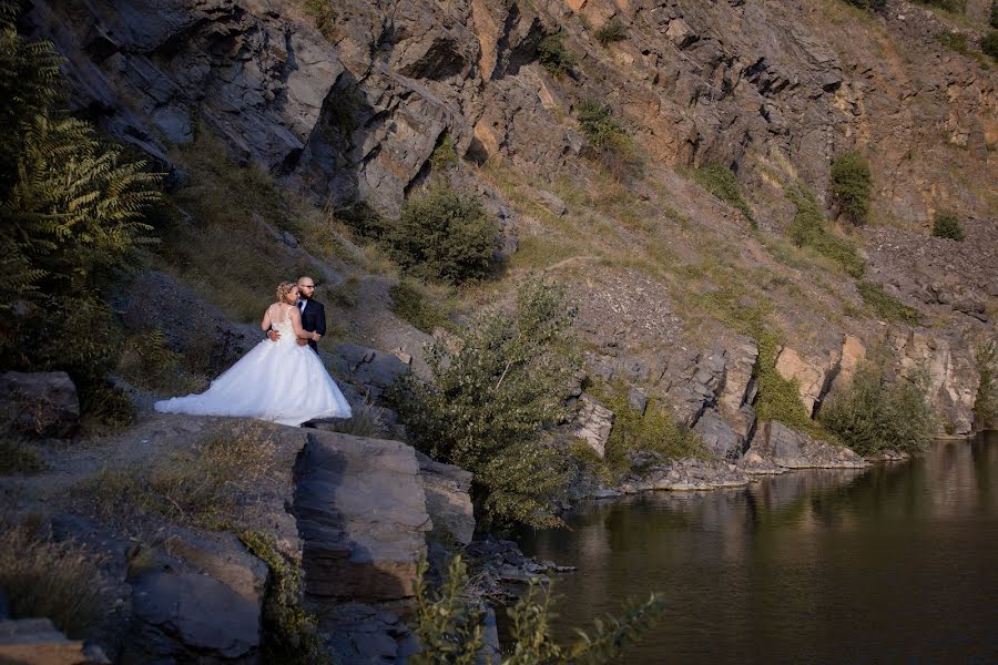 婚礼摄影师Szőke Sándor（sandorszokefoto）。2021 3月3日的照片