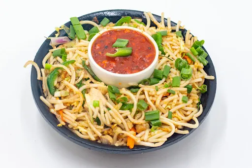 Chicken Hakka Noodles