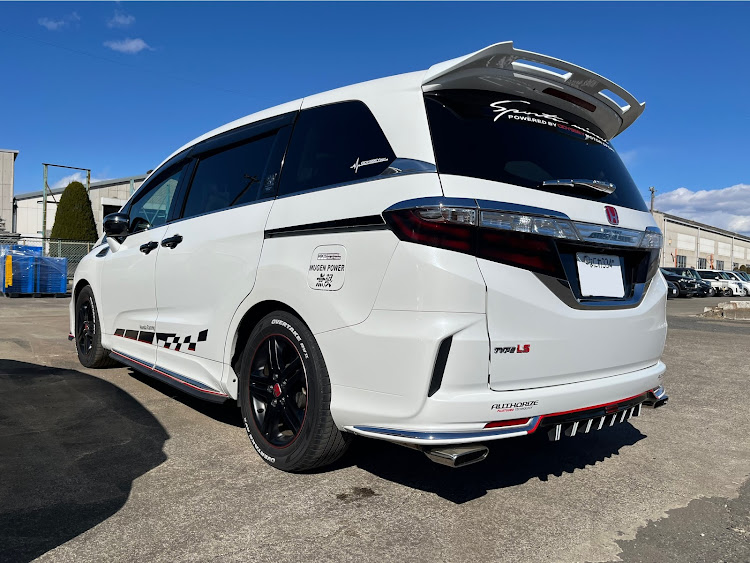 オデッセイの純正車高🚙・♾️ODYSSEY TYPE LS♾️・我慢できない！・整備工場へ連絡✉️・３日間のお休みに関するカスタム事例の投稿画像2枚目