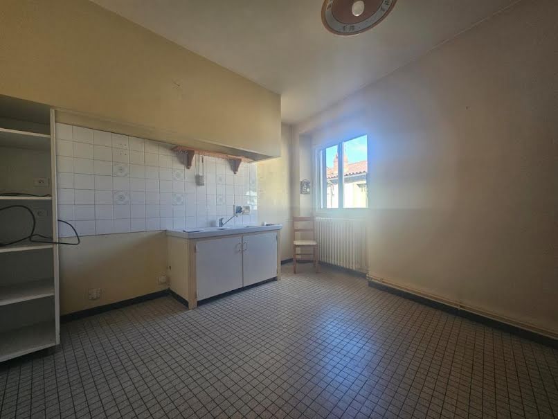 Vente maison 9 pièces 220 m² à Mazamet (81200), 214 000 €