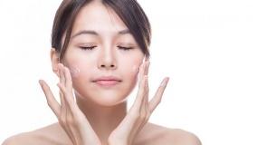 Dưỡng da nhiều lớp cho da được cấp ẩm