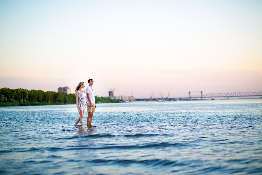 Wedding photographer Lyubov Ilyukhina (astinfinity). Photo of 10 October 2016