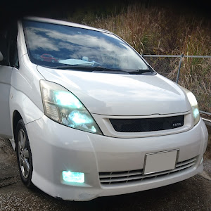 アイシス ZNM10W