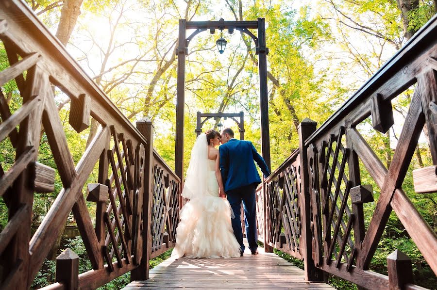 Photographe de mariage Yaroslav Kryuchka (doxtar). Photo du 30 septembre 2015