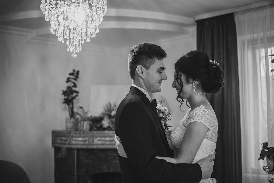 Nhiếp ảnh gia ảnh cưới Tatyana Emec (tatianayemets). Ảnh của 17 tháng 1 2017