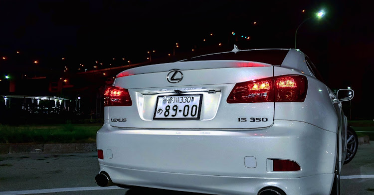ISのakito・sunporterさんが投稿したカスタム事例の投稿画像2枚目