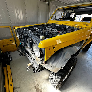 ランドクルーザー70 HZJ73V