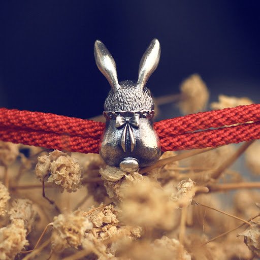 Title 3, Rabbit Fashion Retro Red Rope Bracelet A stylis...