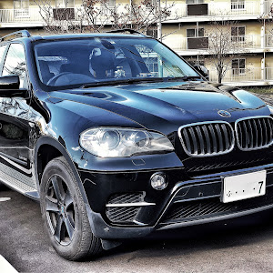 X5 E70