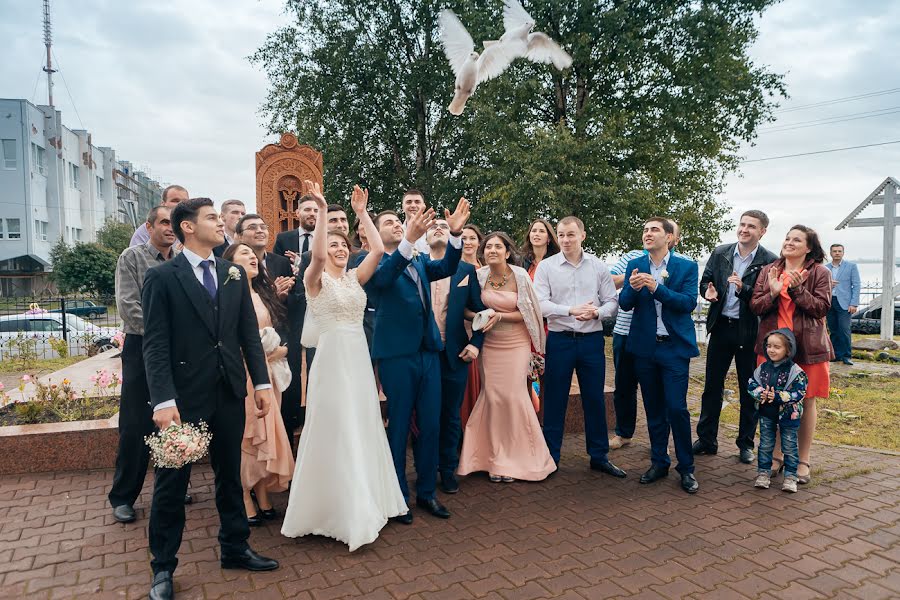 Fotógrafo de casamento Kirill Iodas (iodas4foto). Foto de 26 de fevereiro 2017